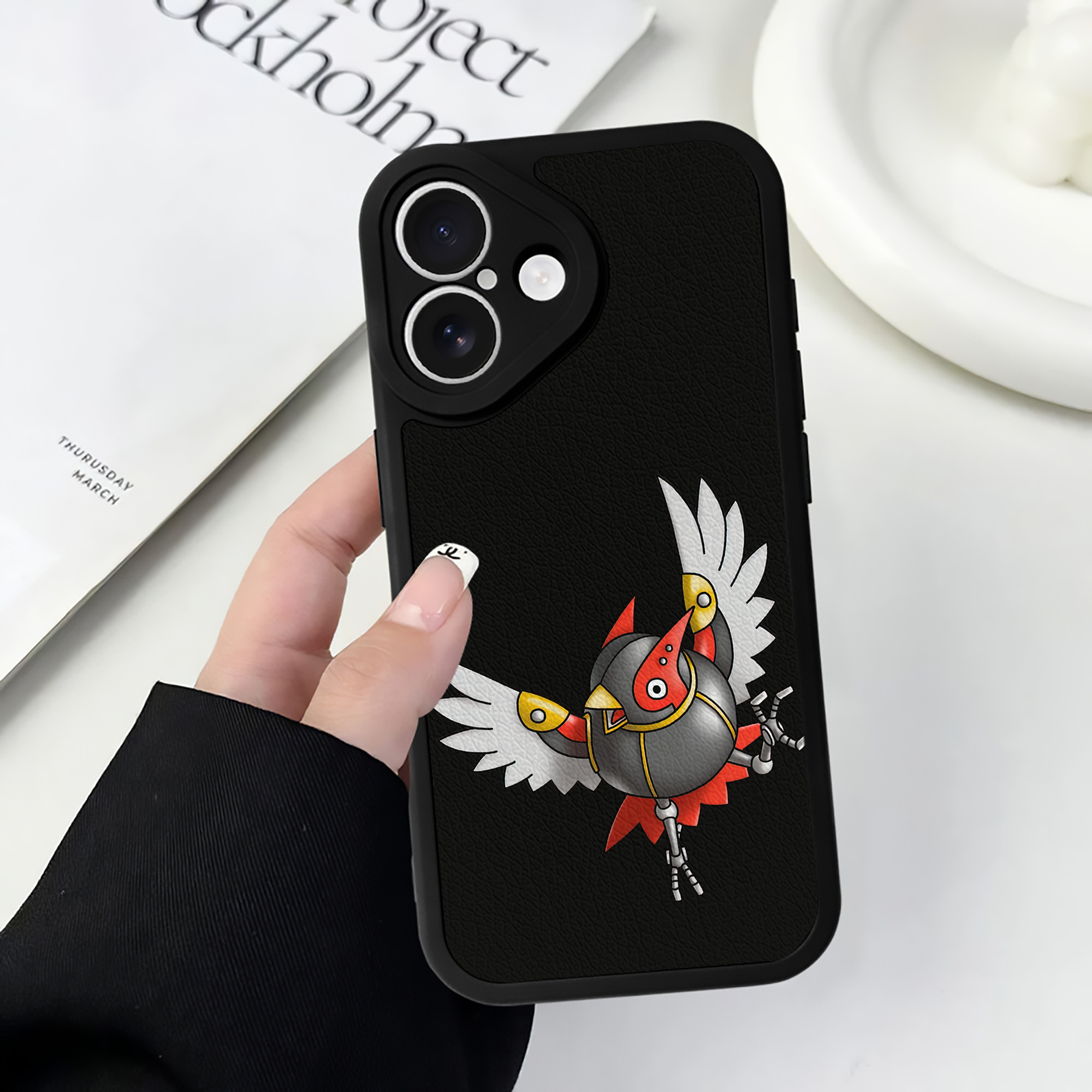 （画像用） ドラゴンクエスト Doragon Kuesuto Dragon Quest 【iPhone 16シリーズ対応】シリコンスマホケース（レザー調） 材質：シリコン